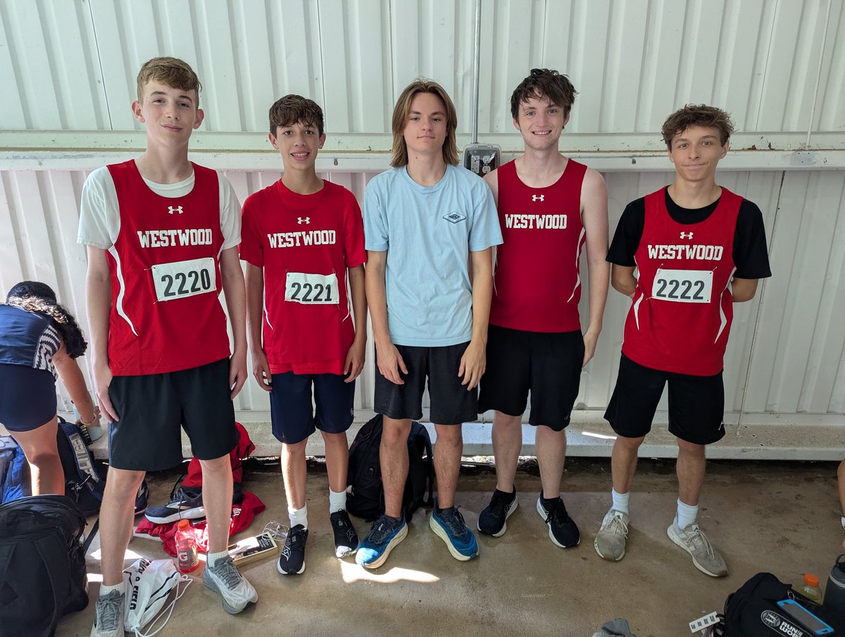 WWCardsRun's tweet image. Congratulations to the boys Cross Country team for their first performance of the year.  Freshman Thomas Koch leading our pack with an impressive 6:29 average pace.  #GoCards #xc #Westwood