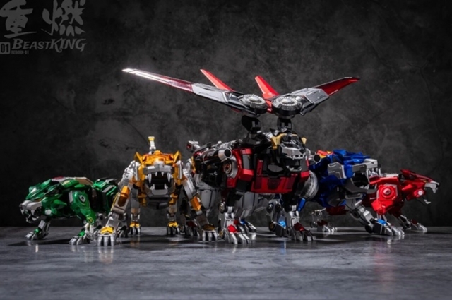 TFsource's tweet image. Preorders live: REBORN-01 Beastking 🦁👑
Reborn Studio roars onto the scene with their debut figure—Beastking! A bold new take on a legendary lion bot, packed with detail, articulation, and combiner potential.

🛒 Preorder now at TFSource!
tfsource.com/3rd-party-figu…