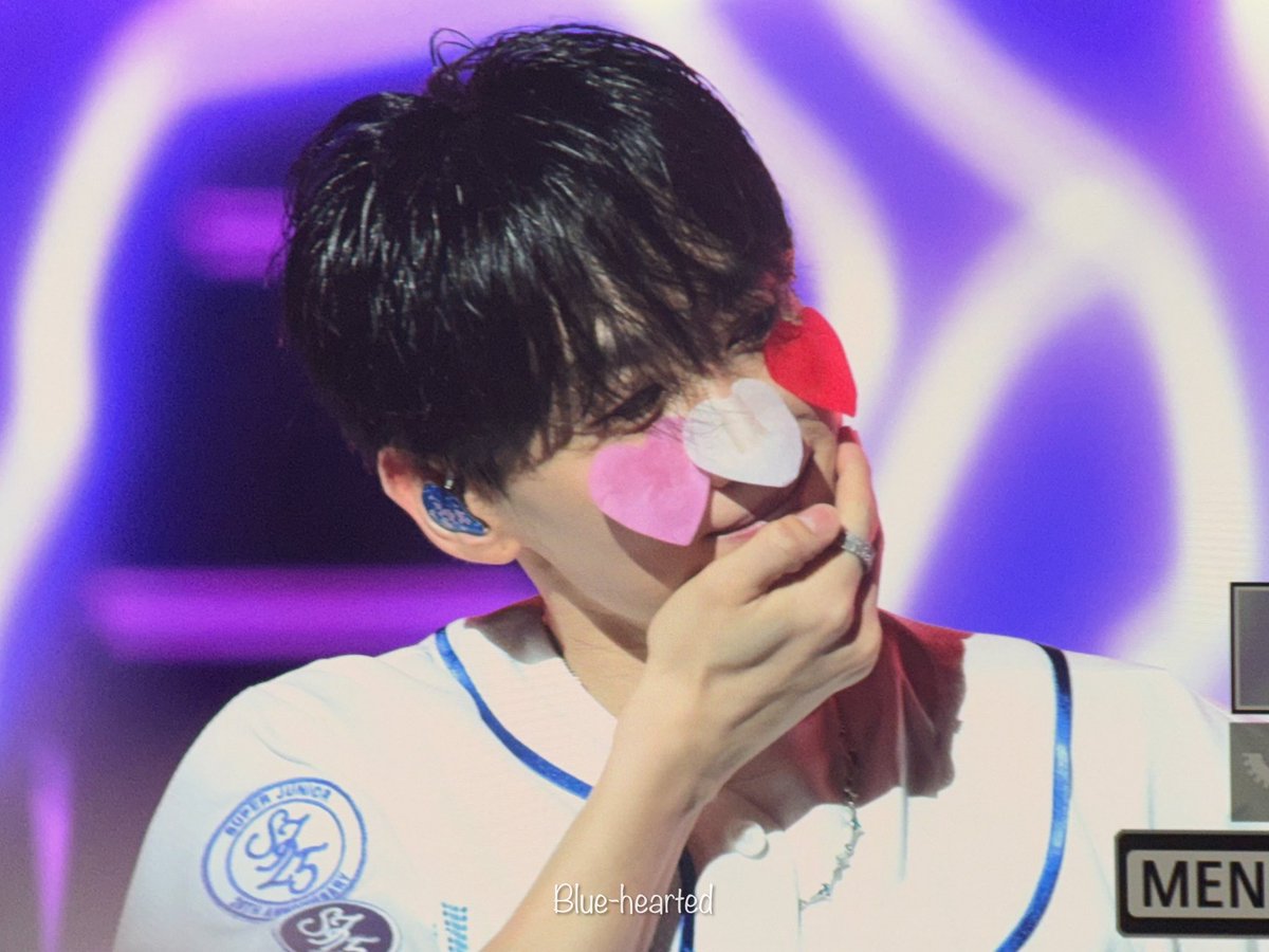 Bluehearted_hk's tweet photo. 250906 SUPER SHOW 10 in Hong Kong Day 2

#SuperJunior #슈퍼주니어 https://t.co/IIZDTffXh9