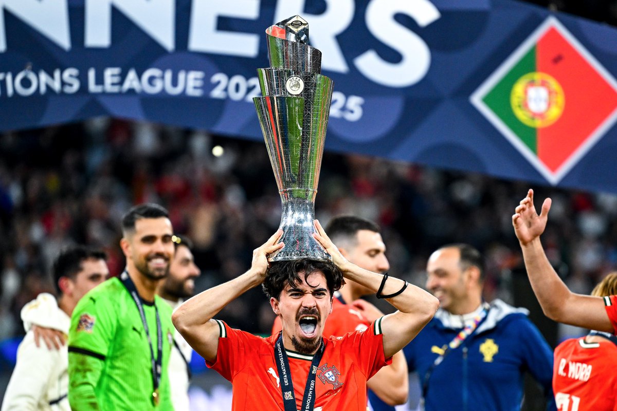 Actu Foot tweet media