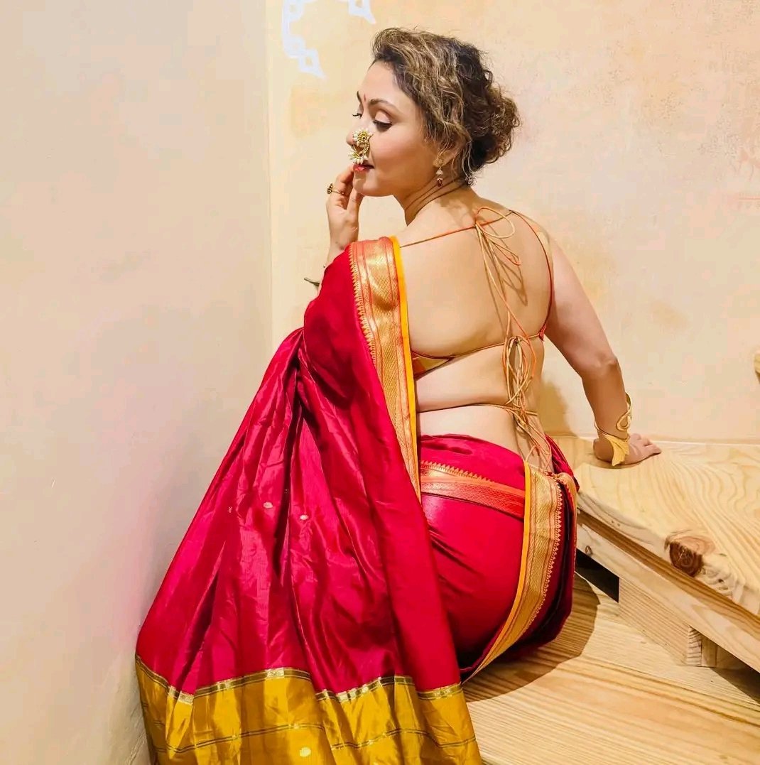 arundhati2707's tweet photo. Hey any interfaith gossip lover still online for full night for full horny gossips based on real interfaith sexual encounters ummmmmm in long detail conversation ummmmmmm aaah let's share some dark secrets of personal life in long detail conversation ummmmmmm aaah
#college_life https://t.co/G0qW2V6GFe
