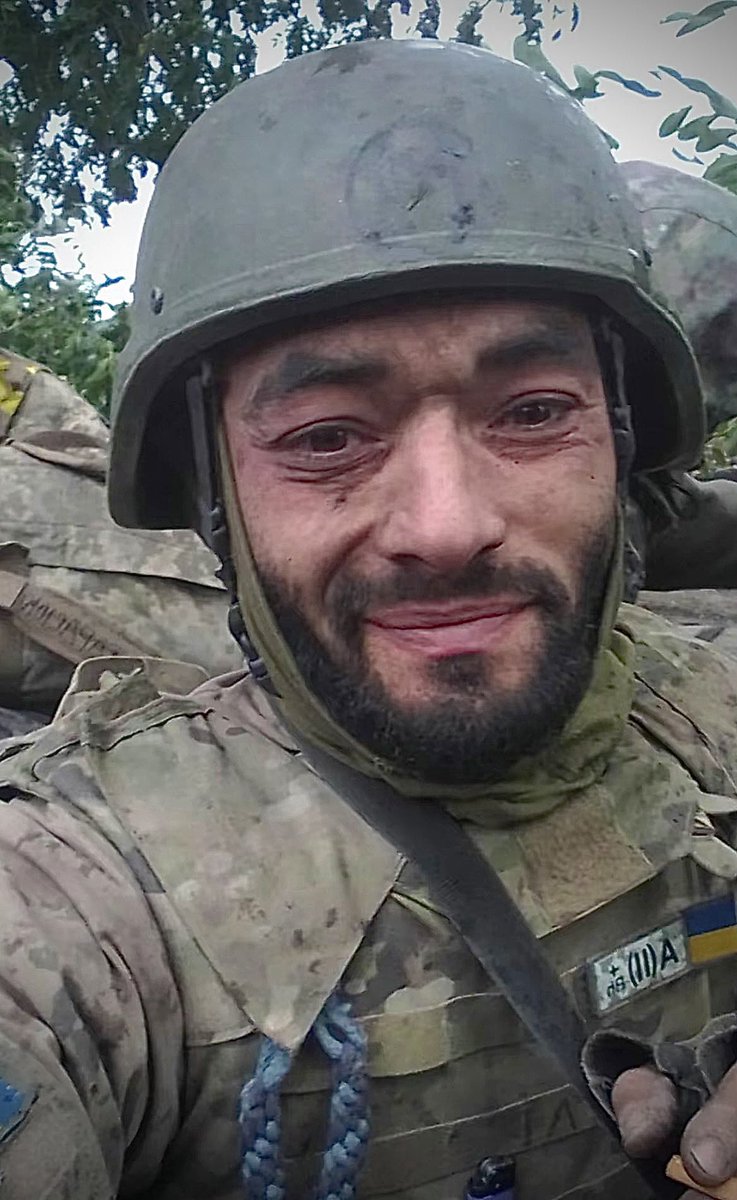 Pray for these brave soldiers who still fighting on the front lines 🇺🇦

Faces of Freedom! 🙏