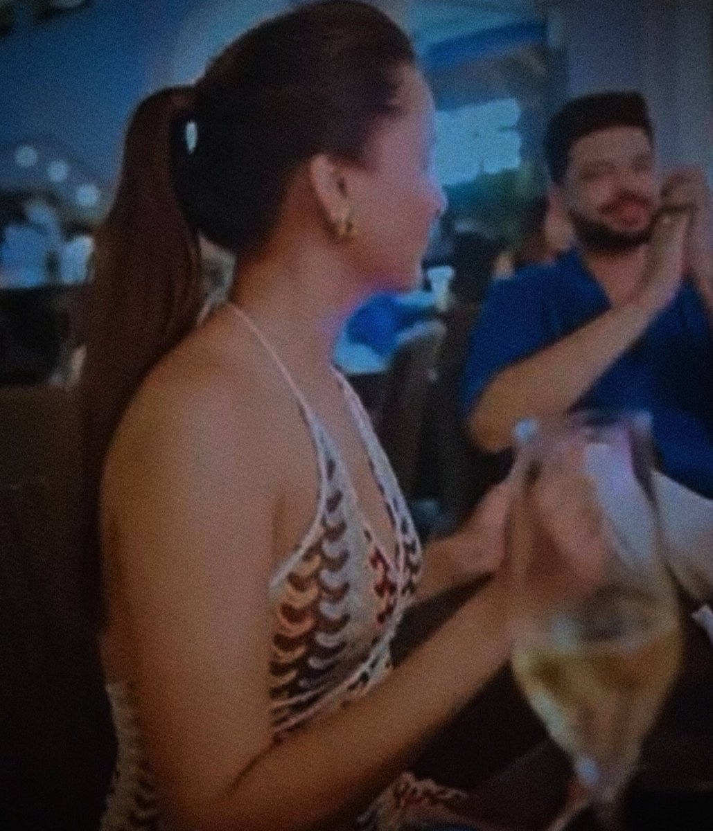 she’s got that quiet flex
