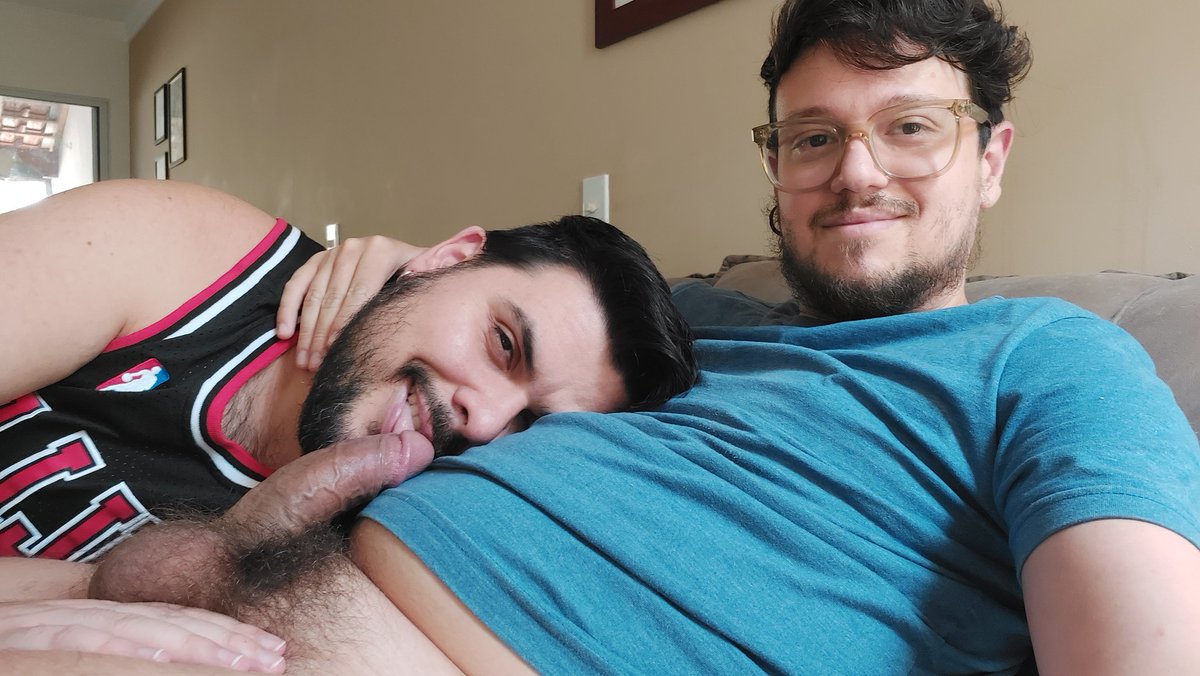 Bom garoto 
<a href="/SephTheBear/">gardevoyeur</a>