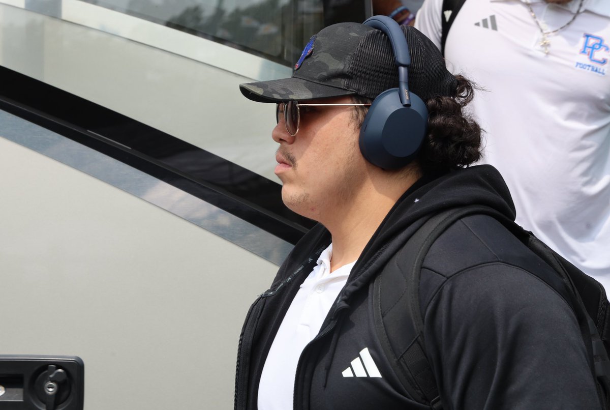 Ready to Roll 😎

#GoBlueHose