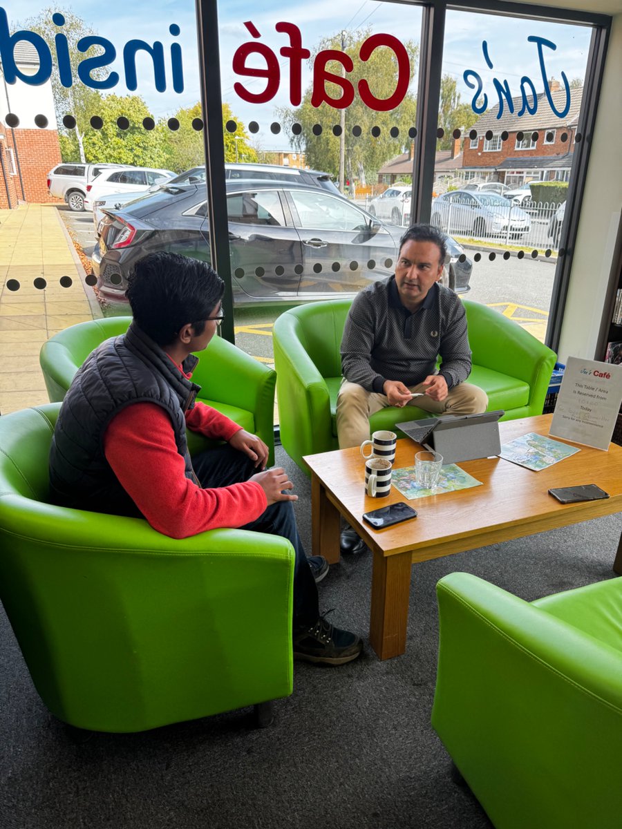 🇬🇧 Great to see local  #shirley residents who attended my Cllr Surgery Today at  Jan’s Cafe. It was truly a delightful and heartwarming session that reminded me why I chose to serve as Councillor.
#british #conservative
