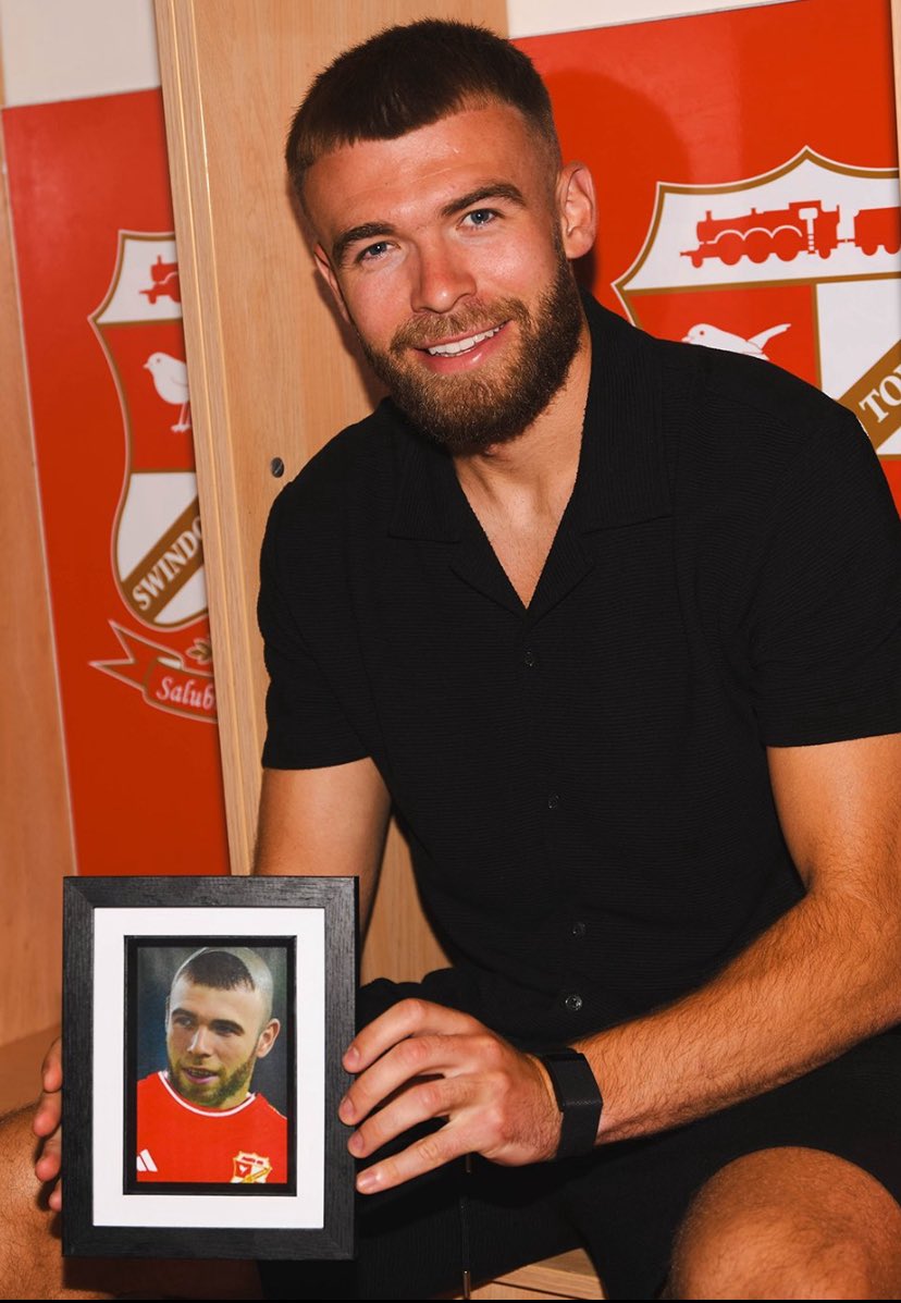 ManLikeBigGarv©️ (@garveykelly) on Twitter photo 