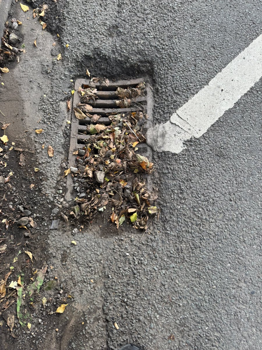 ✅ A very effective Parish Council ward walk and engagement session this morning around Wombourne – Station Road, Bratch Park and the locks.
🔎 Defects were reported and local concerns noted for follow-up.
🙌 Thank you to everyone who stopped for a chat! <a href="/WombourneParish/">Wombourne Parish Council</a>