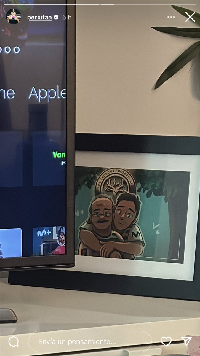 ¡Buenas, trolls! 🤍

Esperamos que estén bien y que tengan un lindo día. Estaremos informando cualquier novedad que se presente en este día tan emotivo. 🥺

- Perxitaa vía Instagram stories. 📸