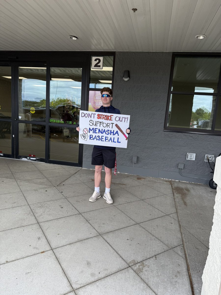 Menasha Baseball tweet media