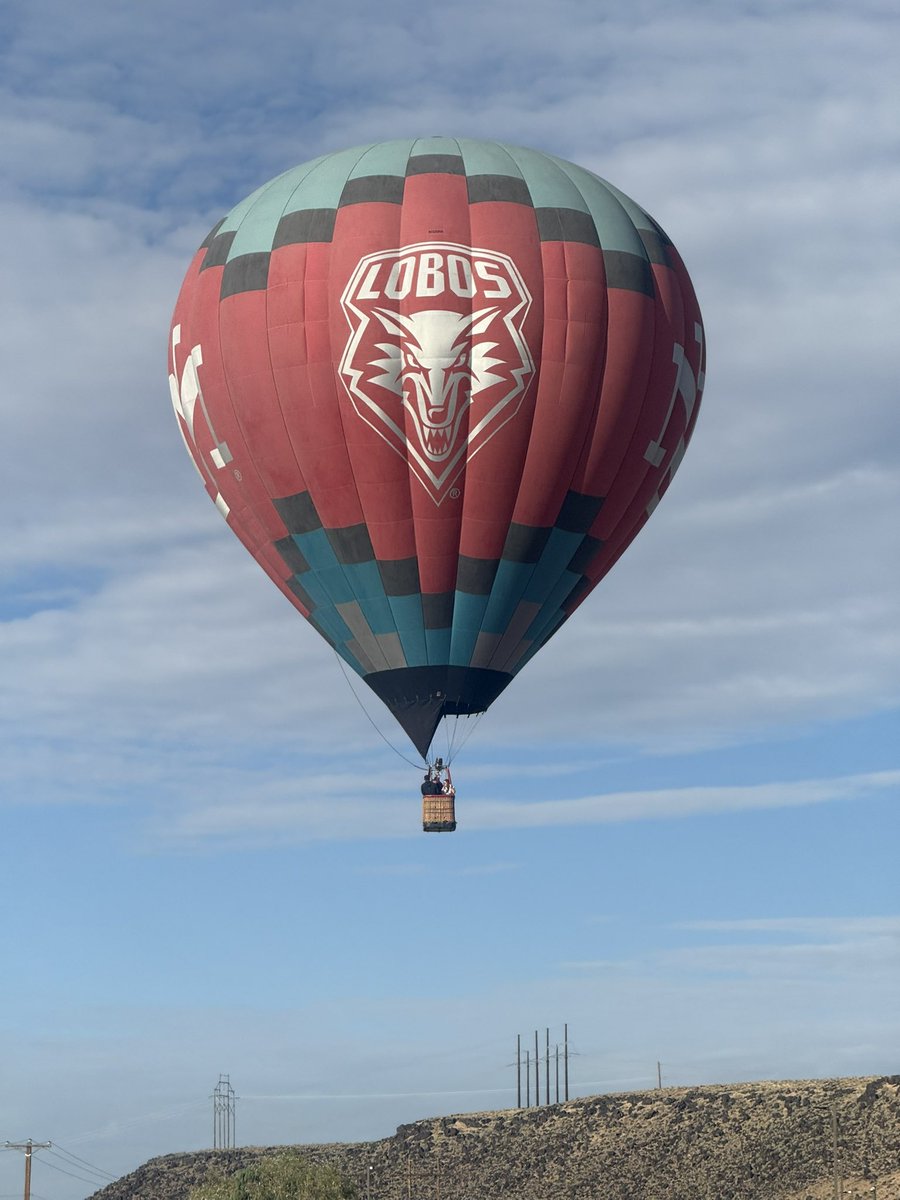 Rose and shine #lobonation game day