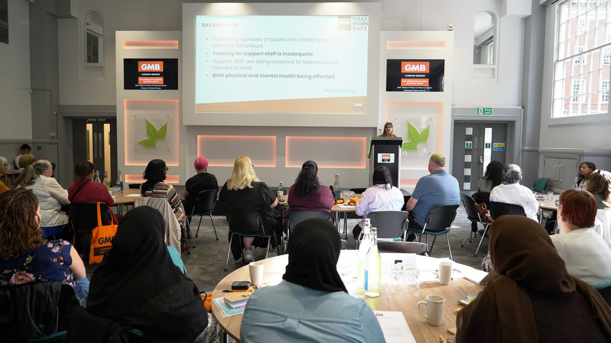GMBLondonRegion's tweet image. 📸 Scenes from today’s School Support Staff Conference at Woburn House!

It’s been a powerful day of discussion, solidarity, and action, celebrating the vital role that school support staff play in keeping our schools running and ensuring every child gets the support they need.…