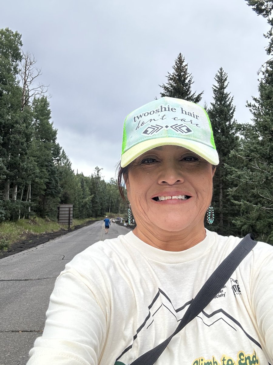 cin_cinnabon's tweet photo. Do I care I’m sitting w/ 2 non- native w/ a beer &amp; they have water? Heck I deserve after almost a 7 mile walk uphill ! And they prolly do not understand my cap.  #Snowbowl #Flagstaff  #CancerWalk https://t.co/J4YNM7U3dV
