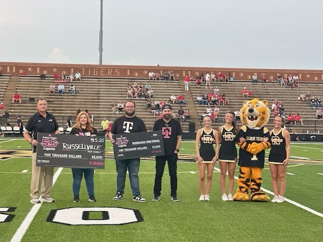 A big thank you to TMobile for supporting the Golden Tigers. Continue sharing our tagged posts on X to enter our Golden Tigers for the next big prize…. $25k. Your reshare on X equals an entry for our program to continue in the TMobile sweepstakes. #FN5GL #sweepstakes <a href="/TMobile/">T-Mobile</a>