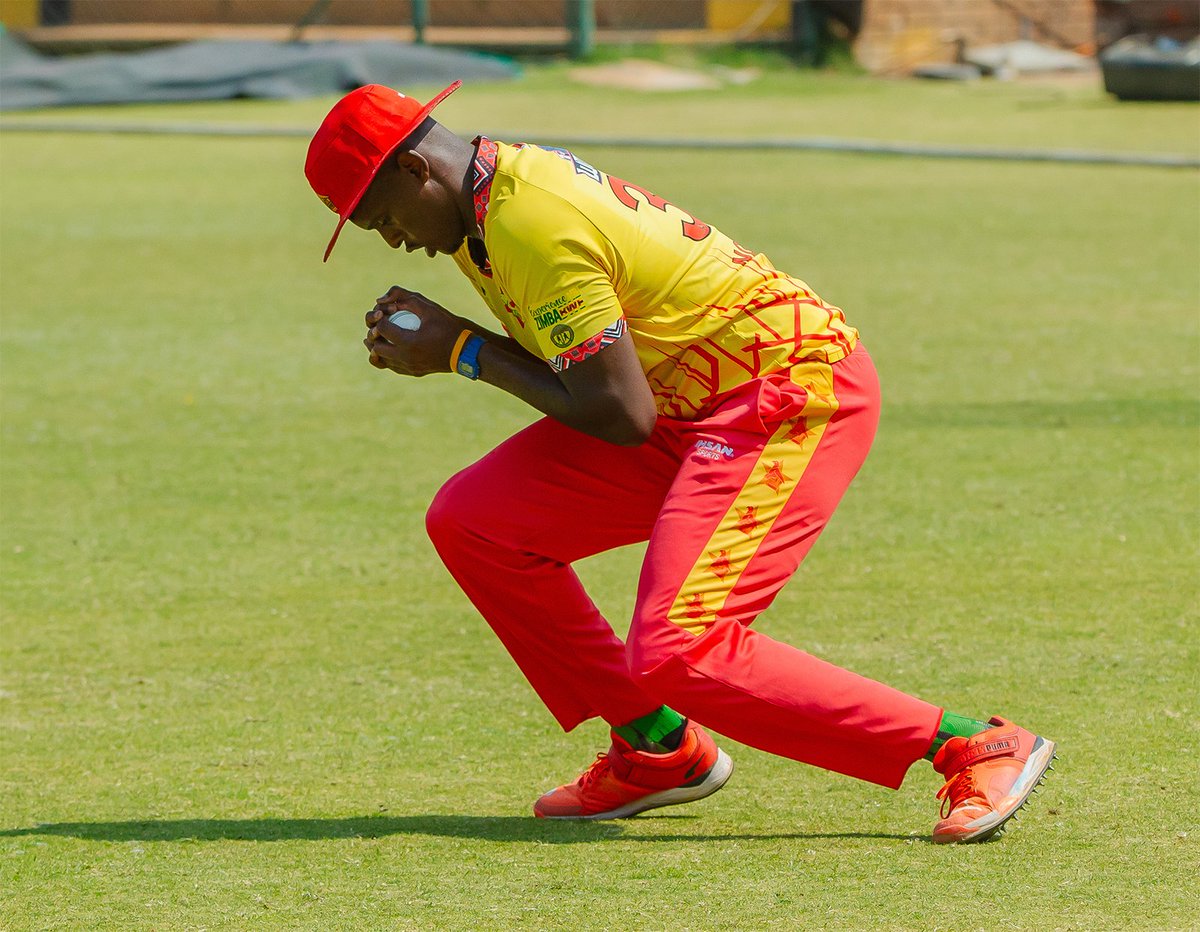 RichardRbidza's tweet photo. Tazoibata at last. It's been coming madoda, sisidlile silwane lesi🇿🇼💪🏽 https://t.co/tF3E0oAK1e