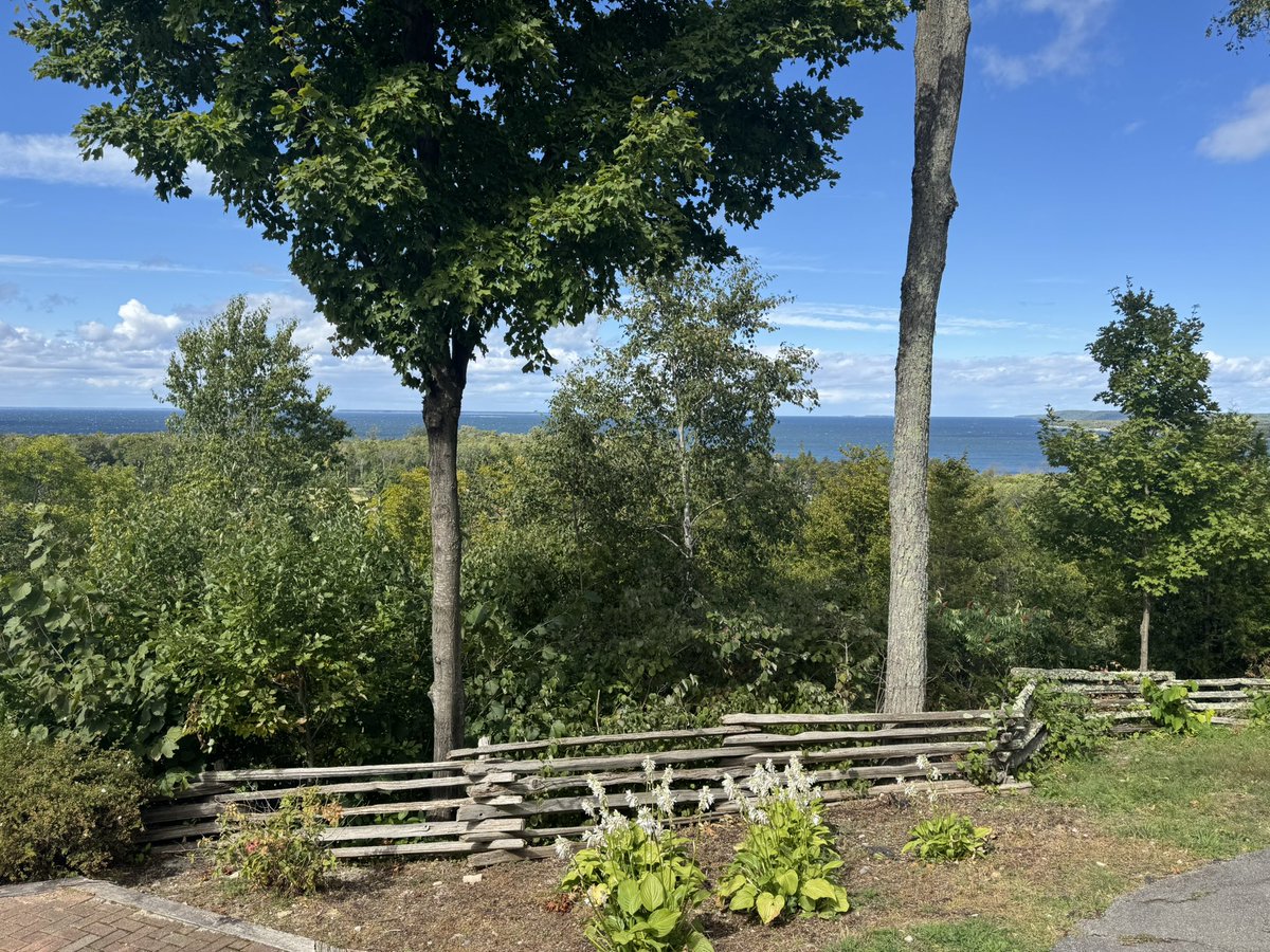 <a href="/MayoPCCM/">MayoPCCM</a> faculty and fellows at the Annual Tri-State Conference 
<a href="/BenStultz/">Benjamin Stultz, MD</a> 
#meded #pccm #tristateannualconference