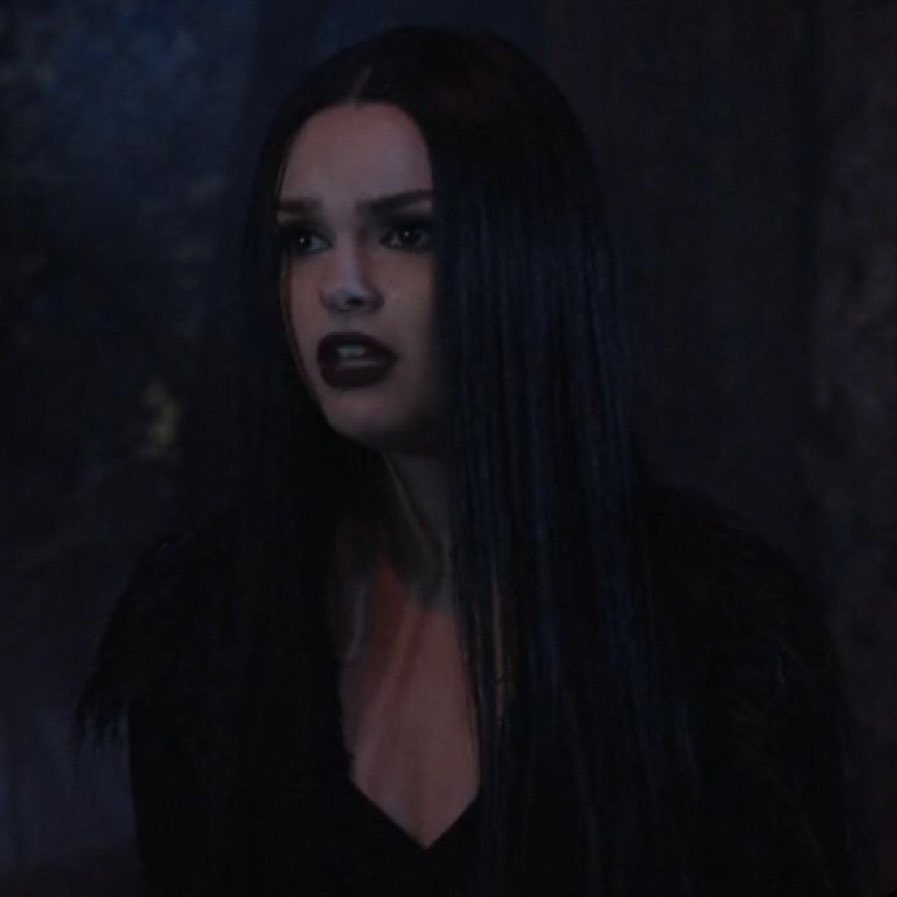 forweyler's tweet image. the face cards of 90’s nevermore