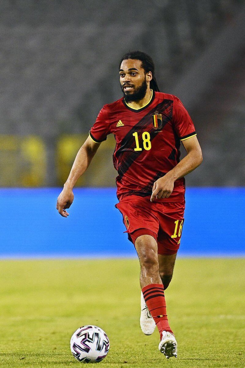 🔥Belçika basınında yer alan haberlere göre; Beşiktaş, Denayer için harekete geçti.

Beşiktaş, Denayer ile görüşmelere başladı. 

💻Duhuliye