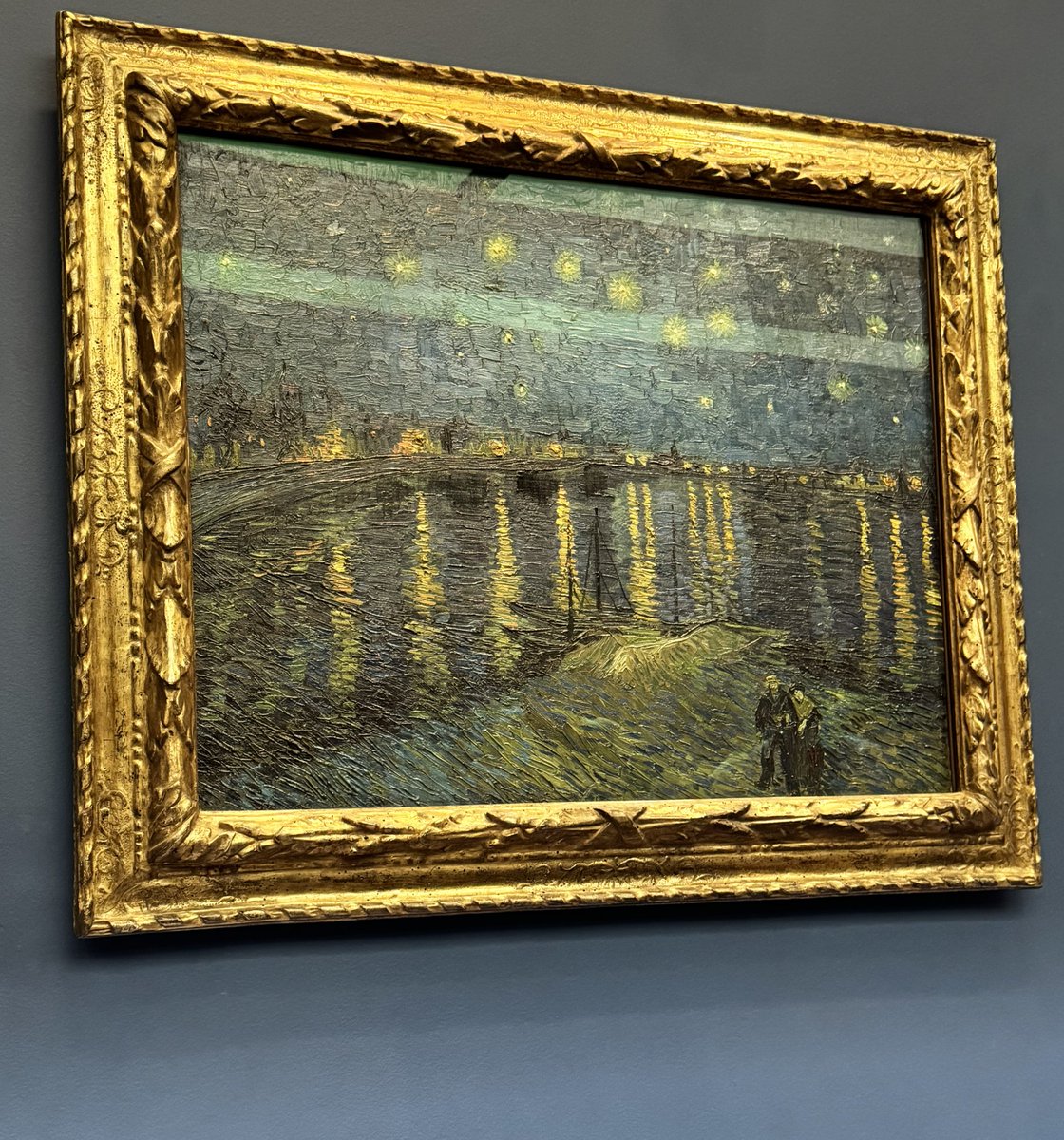 Je suis passé au musée d’Orsay, comment ne pas vous partager la nuit étoilée de Van Gogh ?🥰