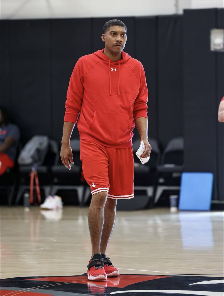 JRTheBossman's tweet photo. Check out my interview with @GovsMBB Coach Corey Gipson.
#BossmanShow #CBB #BleedRed #LetsGoPeay #BeAGov #GovsMBB #ASUNMBB #Basketball #Leadership #Coaching #Community #Interview #Relationships
Listen 🎧: https://t.co/D7WBRVCvnZ
Watch 📺: https://t.co/GQuTbSdAXO https://t.co/lhMXGDjYRe