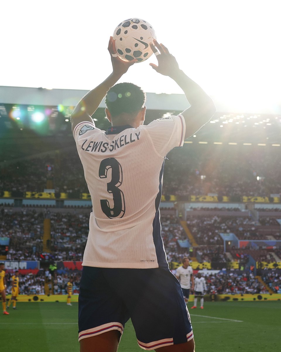 England tweet media