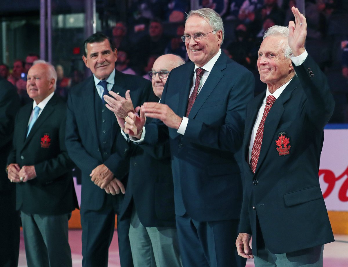 LeafsAlumni's tweet image. We are deeply saddened to learn of the passing of Ken Dryden.
Ken is widely viewed as one of the greatest goaltenders in NHL history. He served as @MapleLeafs President from 1997-2003.
Our thoughts are with his family and friends during this difficult time.