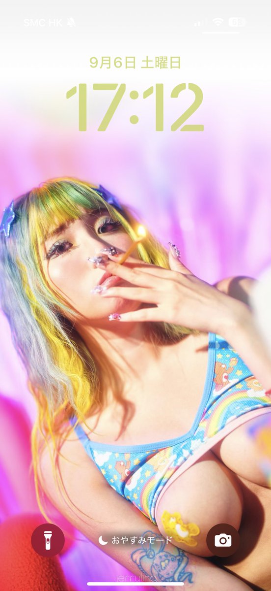 用自己做wallpaper🥳