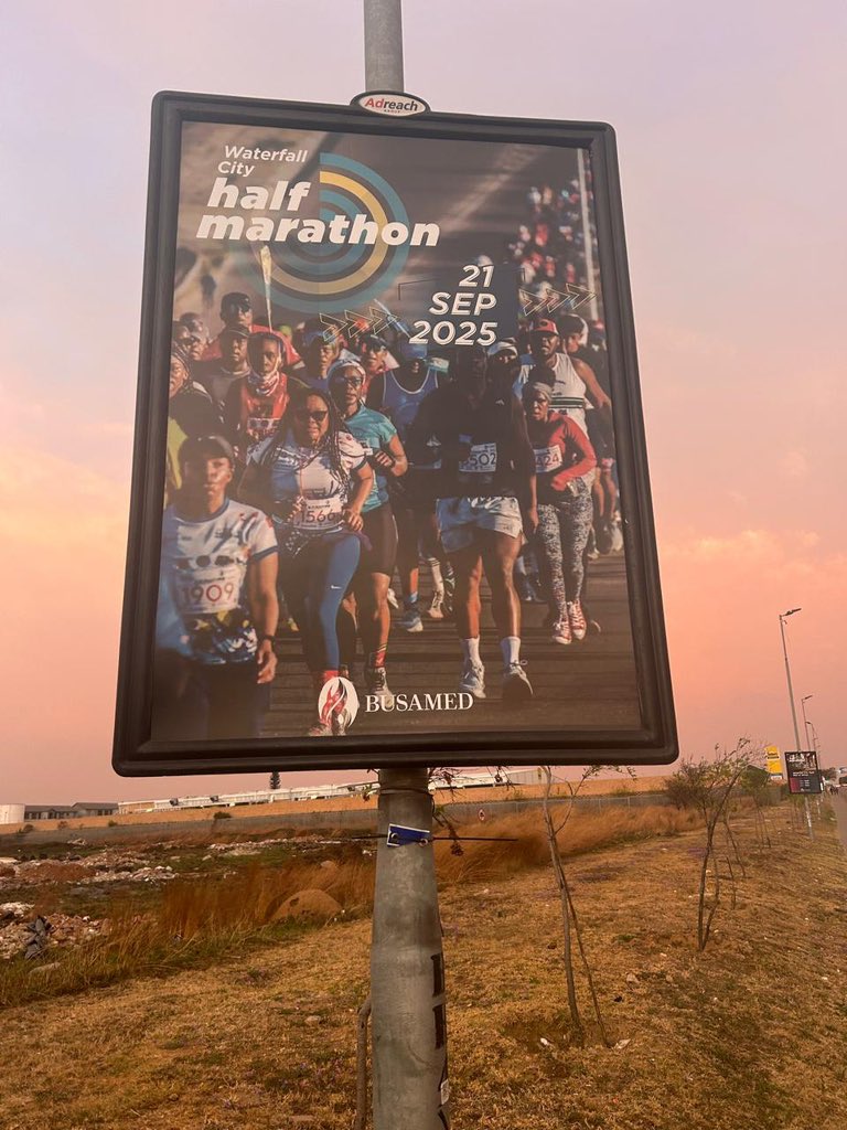 waterfallcityac's tweet image. 👀 Have you spotted our awesome Race Flyer lighting up the billboard along New Road yet? Cool, right? 🔥

When you do, strike a pose, snap a pic, tag us, and spread the word so your crew also grabs their entries for the 2025 #WaterfallCityHalfMarathon! 🏃‍♀️💨✨

#FlashForward…