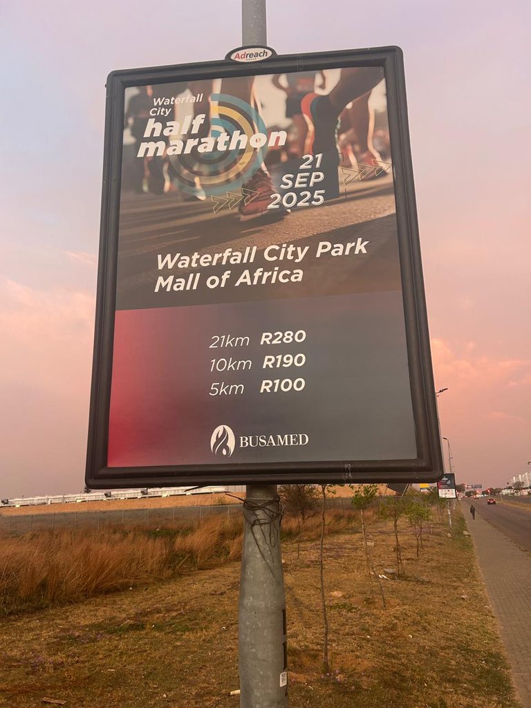 waterfallcityac's tweet image. 👀 Have you spotted our awesome Race Flyer lighting up the billboard along New Road yet? Cool, right? 🔥

When you do, strike a pose, snap a pic, tag us, and spread the word so your crew also grabs their entries for the 2025 #WaterfallCityHalfMarathon! 🏃‍♀️💨✨

#FlashForward…