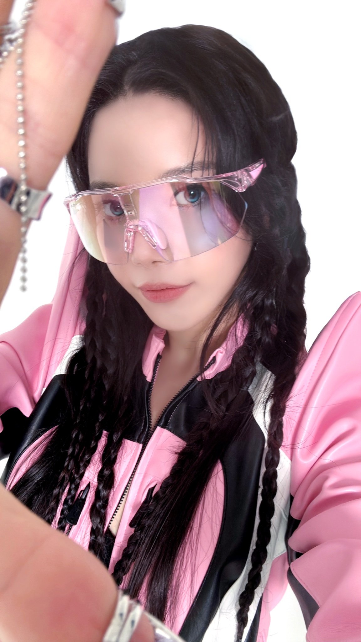 MAMAMOO SOLAR ソラ FACE MAMAMOO SOLAR - Solar 1st Mini Album [容 : FACE] BEHIND : r/kpop