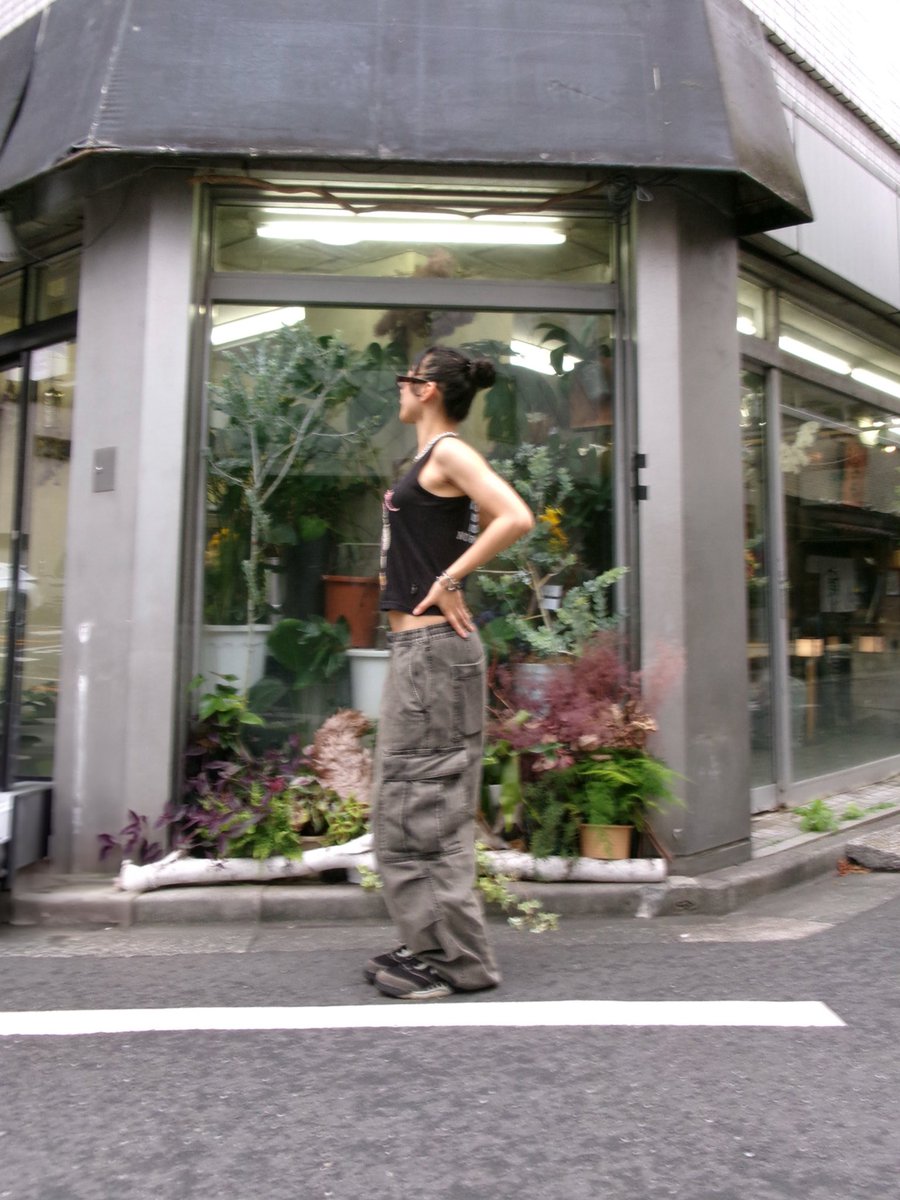 悩んでも意味ない事で悩んでる、
意味ないって分かってるのに。