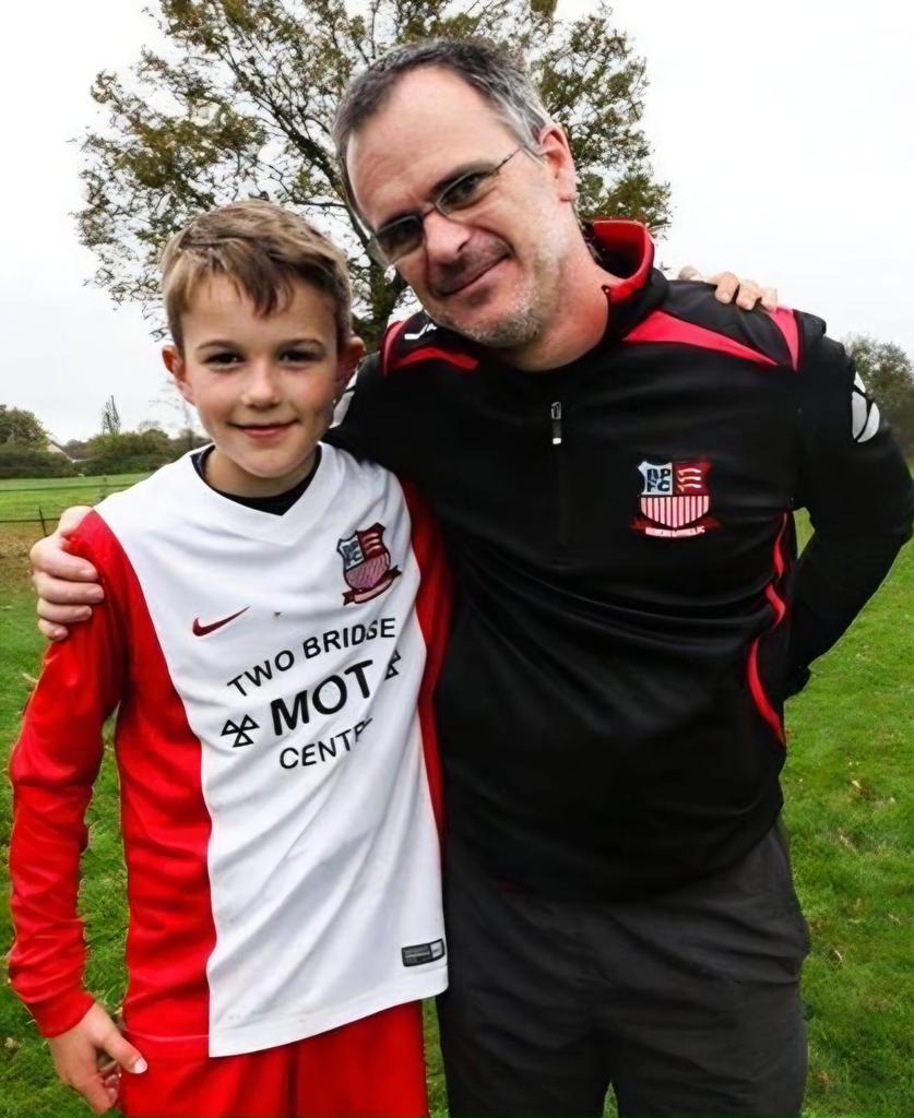 Bowers & Pitsea FC tweet media