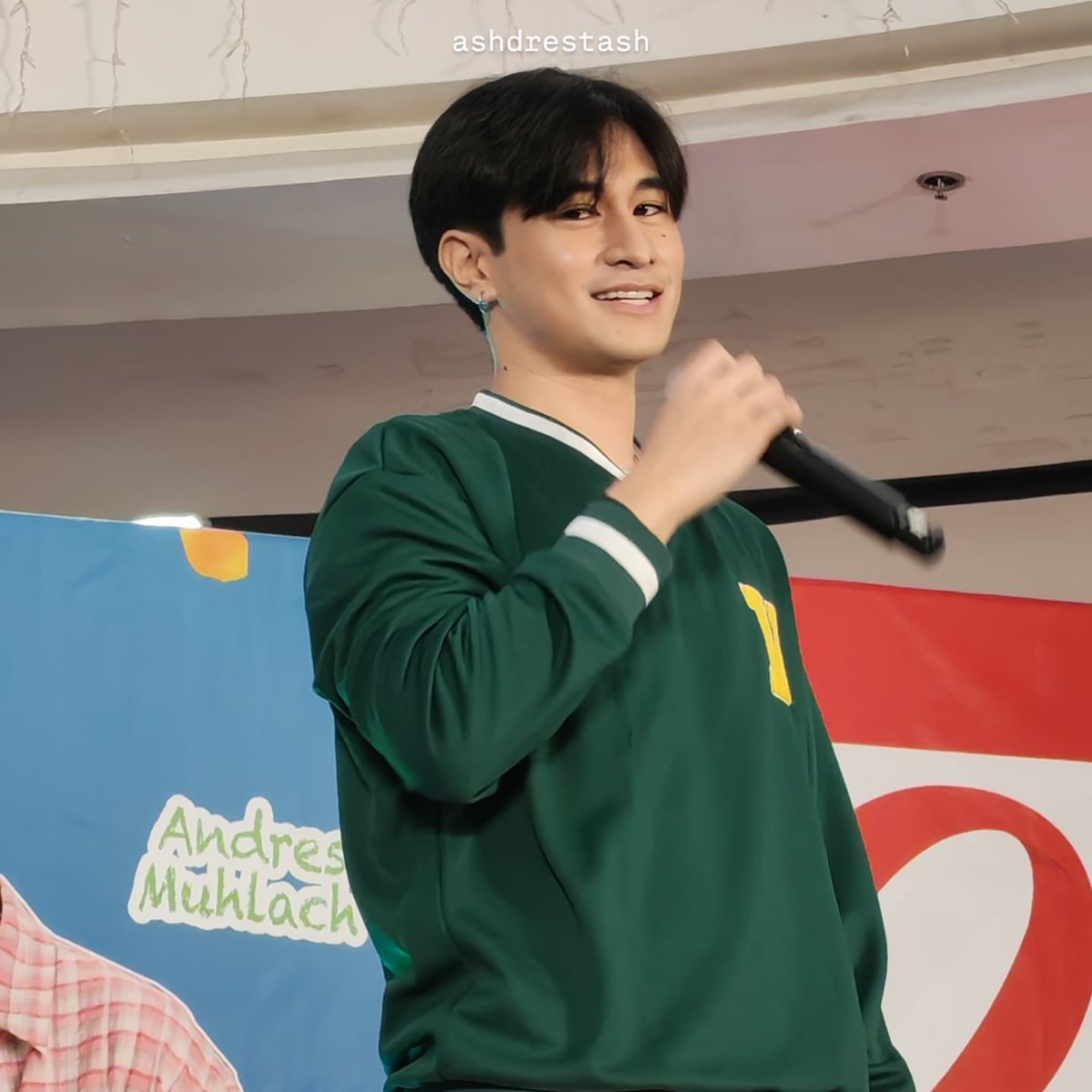 justfancam tweet media