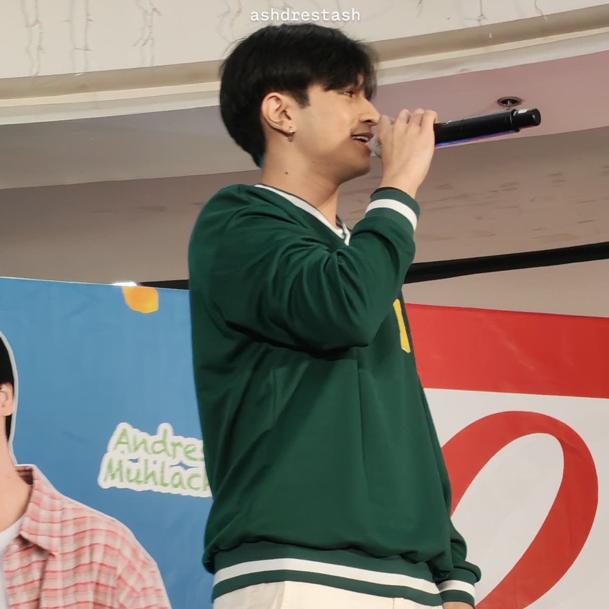 justfancam tweet media