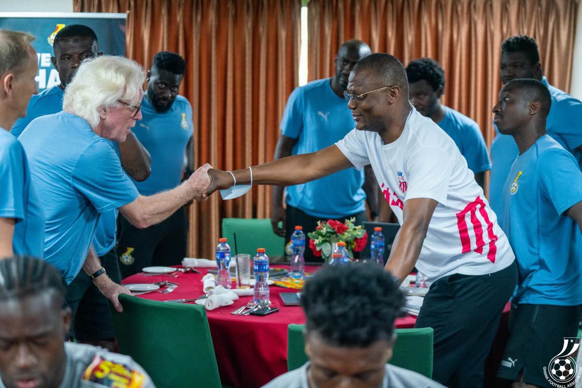 GHANA STILL BELIEVES 🇬🇭

This afternoon, I spent time with the Black Stars at their camp. It wasn’t a formal visit, I went there as a Ghanaian who, like many of you, was disappointed by the draw but still believes in this team.

I told the players and technical staff that I