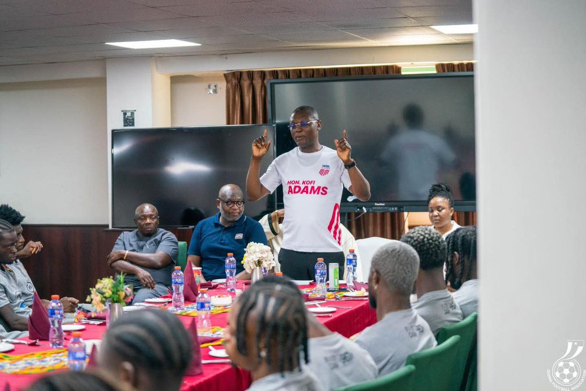 OMyxtro's tweet photo. THE MINISTER FOR SPORTS AND RECREATION ENGAGES BLACK STARS AHEAD OF CRUCIAL MONDAY WOLD CUP QUALIFIER FIXTURE AGAINST MALI
In a timely morale-boosting gesture, the Minister for Sports and Recreation, Hon. Kofi Adams, visited the senior national football team,

#BlackStars https://t.co/hY1OFLEw2O