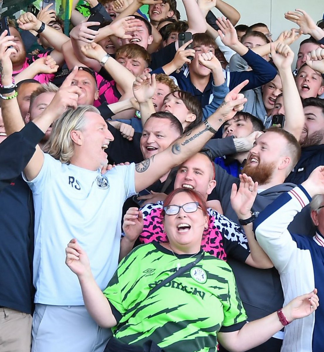 Have you ever locked eyes with your gaffer whilst singing along to Hey Jude together in the stand? Yeah, I didn’t think so