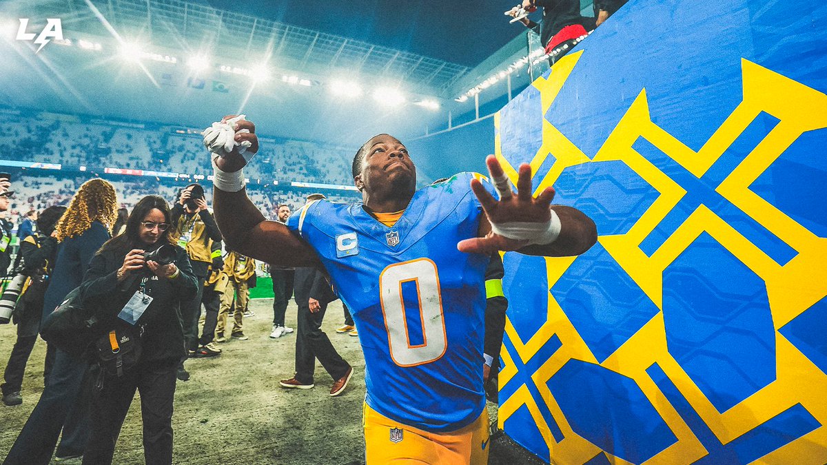 chargers's tweet photo. that 1-0 feelin' https://t.co/cwOt4trk9U