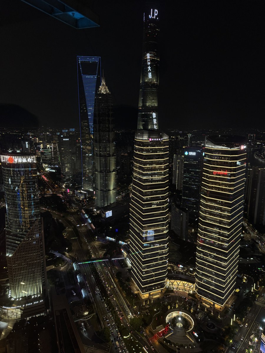 livefrmutopia's tweet image. 