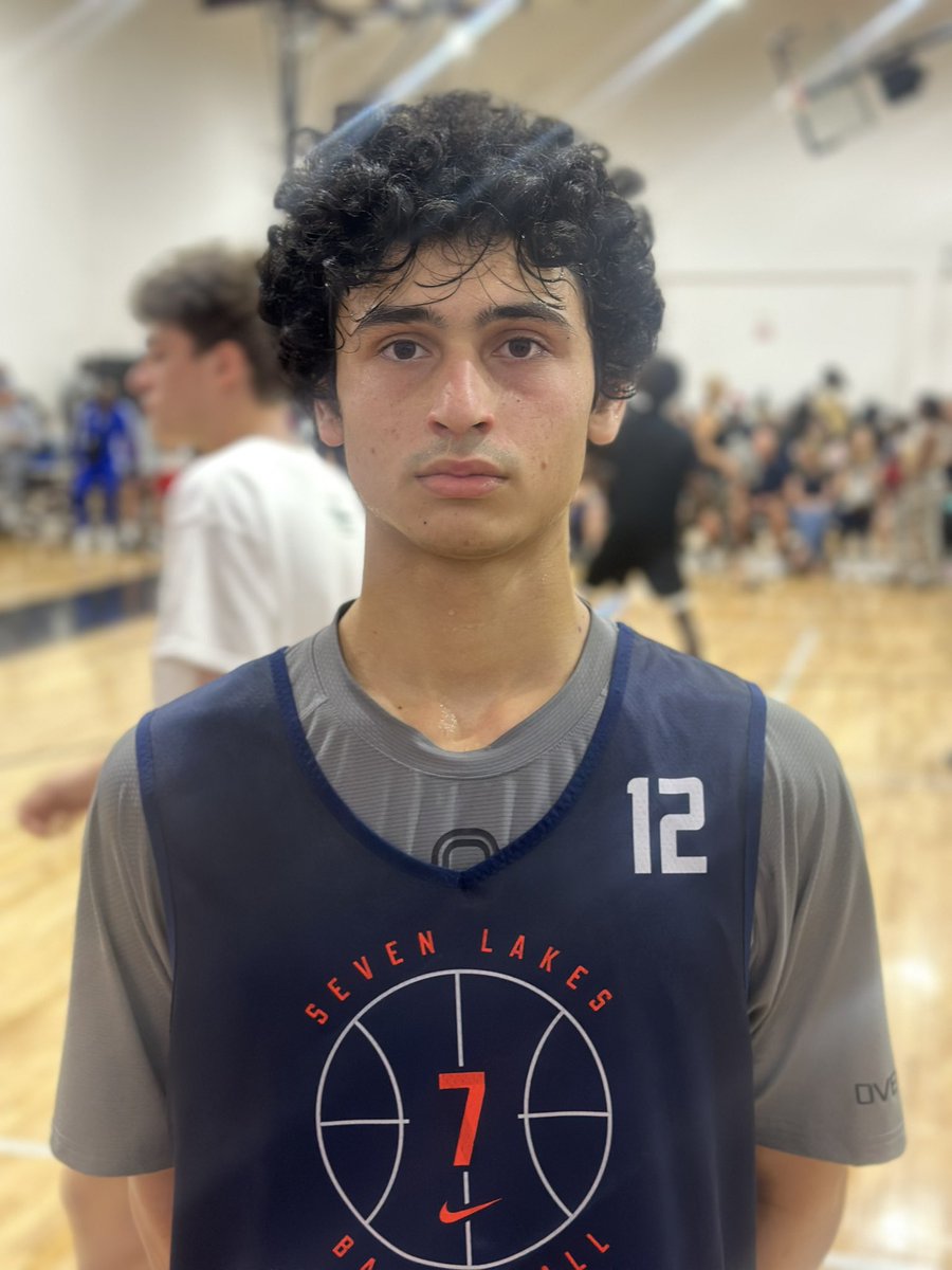 Marcus Sloan (@bigsloan32) on Twitter photo β26 PG <a href="/Jose_martins_3/">Jose Martins</a> showed once again why heβs receiving attention from several D1 programs. Heady playmaker with an unbelievable handle. Scored 14 points & finshed with 5 assists in a opening win for <a href="/7LSpartanHoops/">Seven Lakes Basketball</a>
#OTRFallShootout β26 PG <a href="/Jose_martins_3/">Jose Martins</a> showed once again why heβs receiving attention from several D1 programs. Heady playmaker with an unbelievable handle. Scored 14 points & finshed with 5 assists in a opening win for <a href="/7LSpartanHoops/">Seven Lakes Basketball</a>
#OTRFallShootout