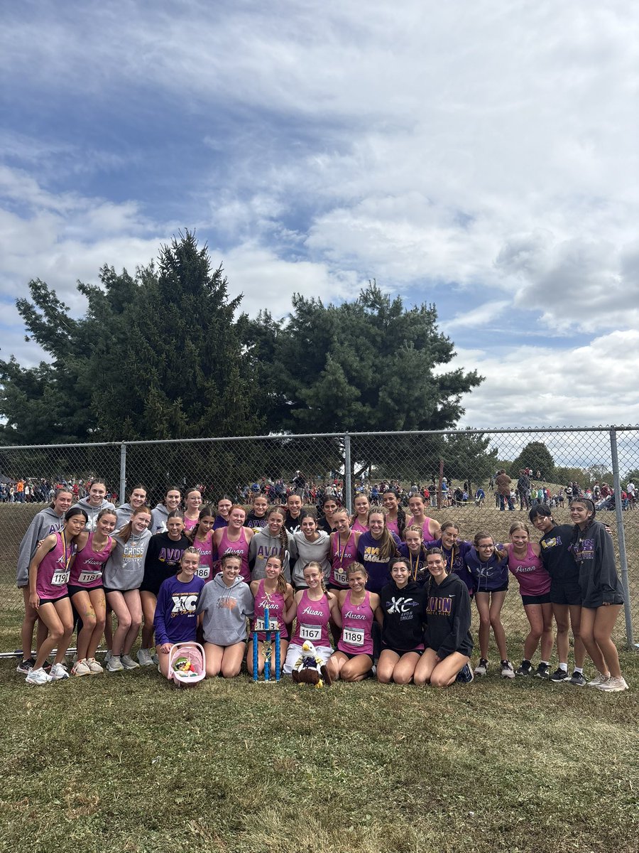 Justin2Coach's tweet photo. At the Wooster XC Invitational, both the Varsity and JV girls finish 1st overall, with  47 teams competing in all divisions! Senior Kaitlyn Reese takes improves on her previous school record, running 17:15.5 taking the individual win! Onto Boardman next week! 🦅 #together https://t.co/0gQ5YS4hxk
