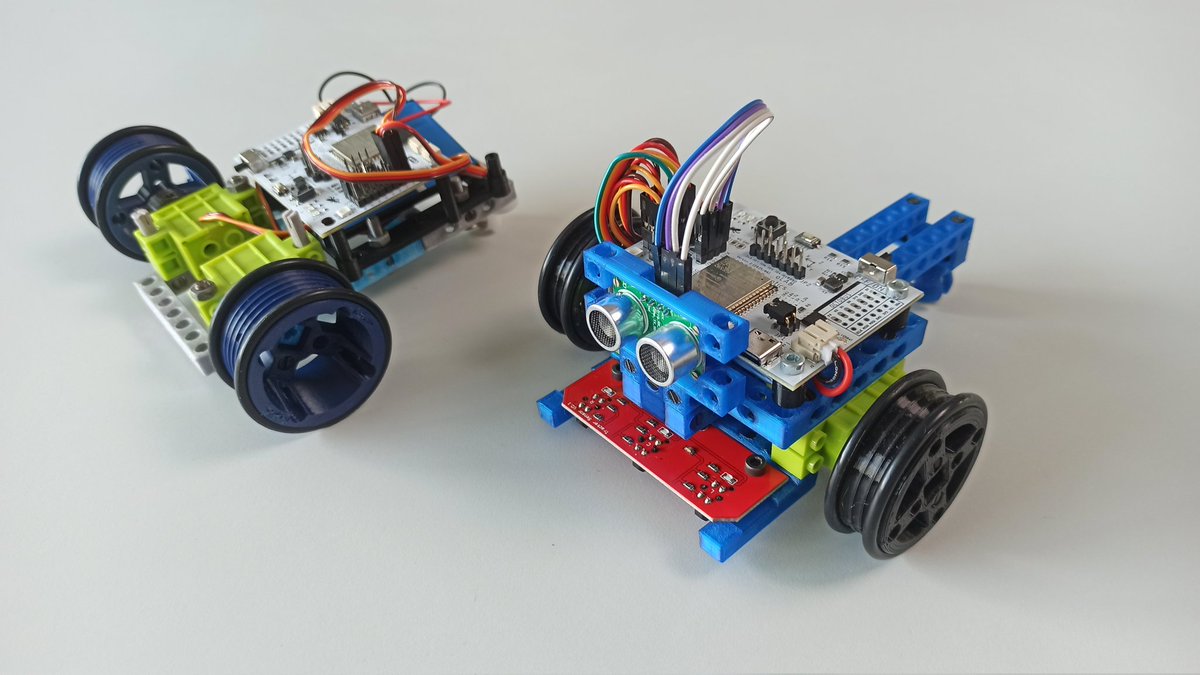 <a href="/RoboDoupe/">RoboDoupe</a> bylo určitě super (grilovačka). Musel jen odejít brzy... Tak aspoň výkřik: #robot Servác (snad, nebo Bonifác?) a naše #octopusLab vozítka.