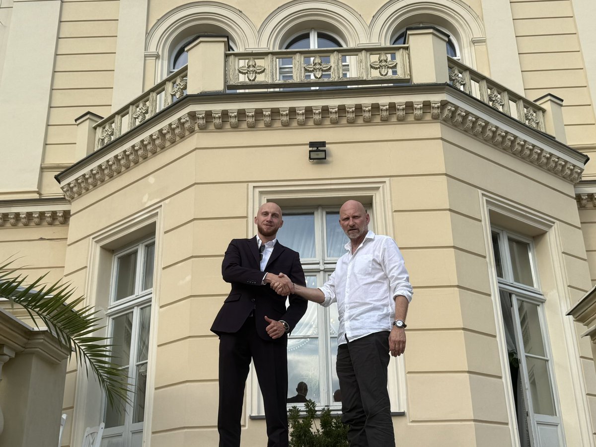 ARTF_ARTEFACT's tweet photo. It is with great pleasure that we introduce the latest outcome of our recent efforts: another distinguished expert has joined our team of professors🦸

Prof. Dariusz Markowski, PhD, DSc

➡️Head of the Department of Conservation and Restoration of Modern and Contemporary Art

➡️Director of the Laboratory for Research and Conservation of Contemporary Art

➡️Author of 5 books and over 90 articles in both national and international journals

➡️Contributor to numerous conservation and restoration projects, expert reports, research analyses, and authenticity assessments of artworks

➡️Extensive conservation work on masterpieces by artists such as Titian, Guido Reni, Rubens, Jan Matejko, Jacek Malczewski, Olga Boznańska, and Leon Wyczółkowski

Court-appointed expert in the field of art techniques, technologies, and conservation, actively participating in proceedings concerning the authenticity of artworks🎨

His achievements could be listed endlessly. These are the kinds of people who co-create the ARTEFACT project💹

Stay tuned — more updates on our progress are coming soon.
Prepare yourself, because we are the pioneers of art tokenization👀