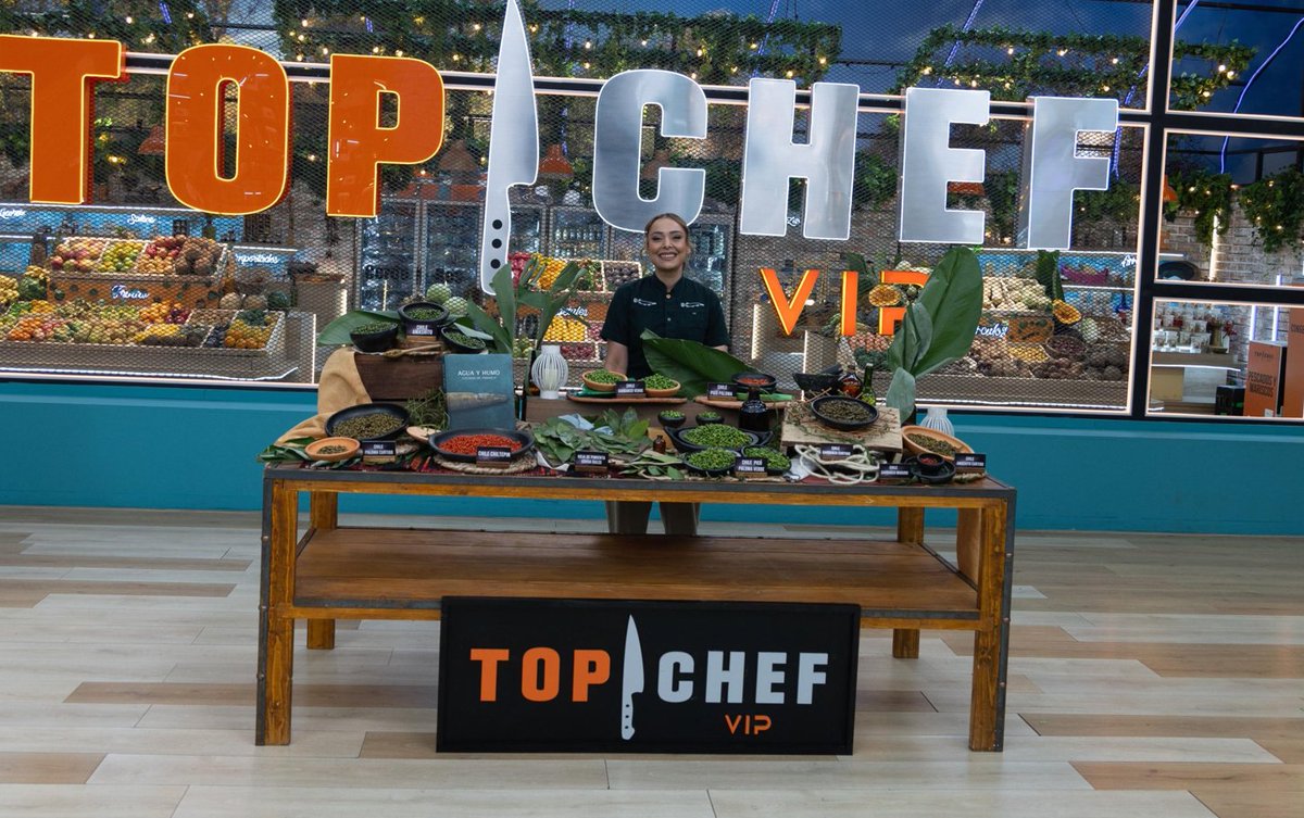 #ChefLupitaVidal 👩‍🍳🍽️

👏 La reconocida Chef Lupita Vidal, galardonada como Mejor Chef de México 2025 por la Guía México Gastronómico, llevó la cocina tabasqueña a la conversación internacional en el más reciente episodio de Top Chef VIP 2025. ✅ <a href="/chef_lupita/">Lupita Vidal</a> 

Toda la