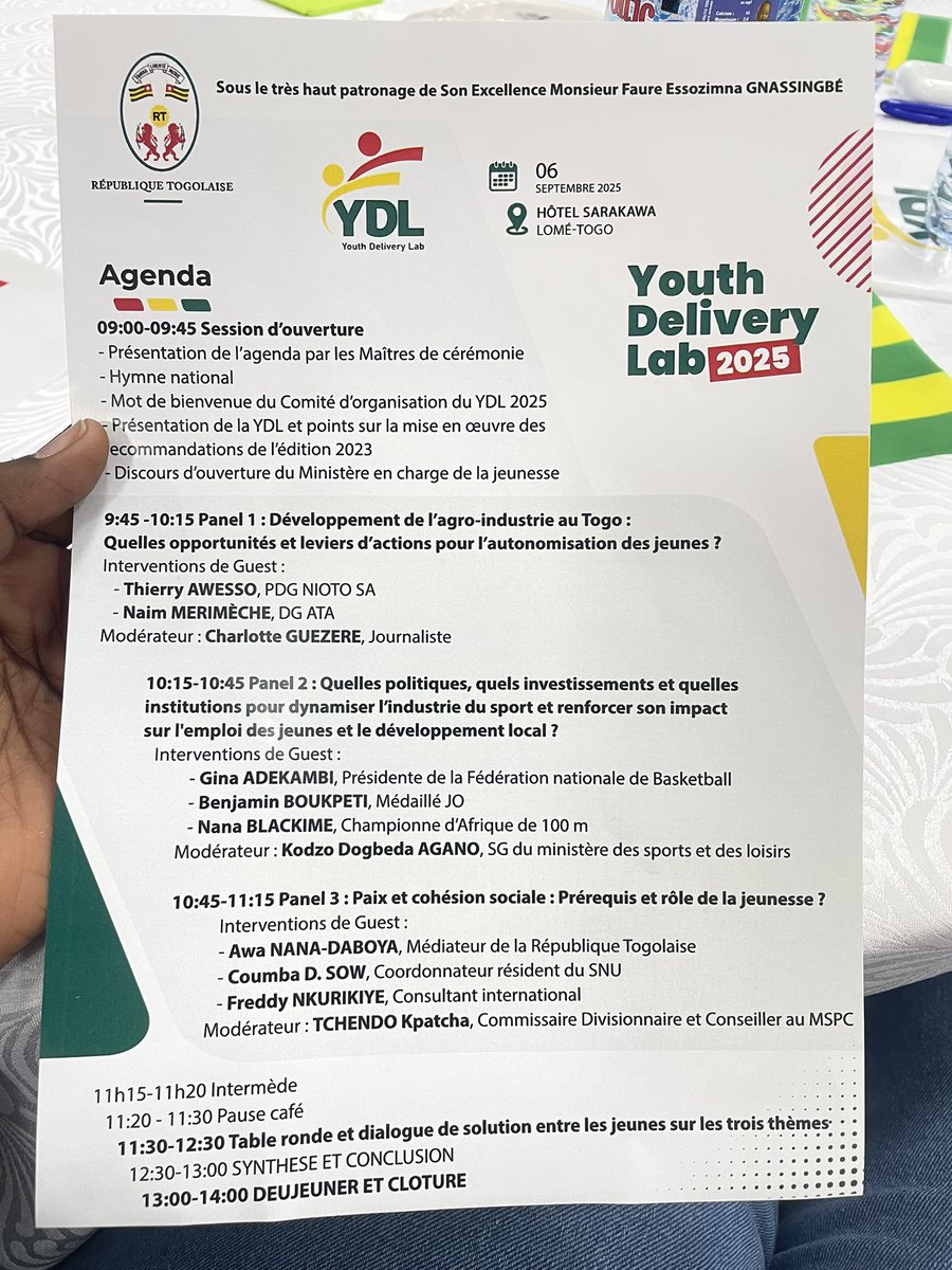 frid_amd__'s tweet photo. Aujourd’hui j’ai assisté à la seconde édition de @YouthDLab et j’avoue que c’était une expérience très enrichissante!!
Entre nouvelle rencontre et nouvelle découverte sur surtout dans le domaine agro-industriel et le sport; je suis repartie très ressourcer!! 
#YDL2025 https://t.co/cUhmh233Iu