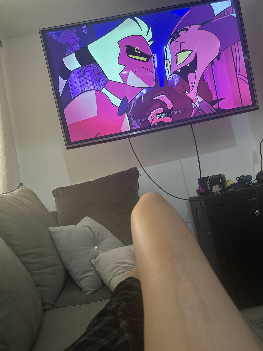 Sábado de ver Helluva Boss ✨