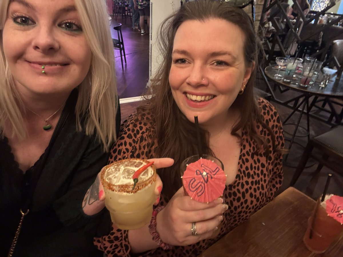 Emma Jayne tweet media