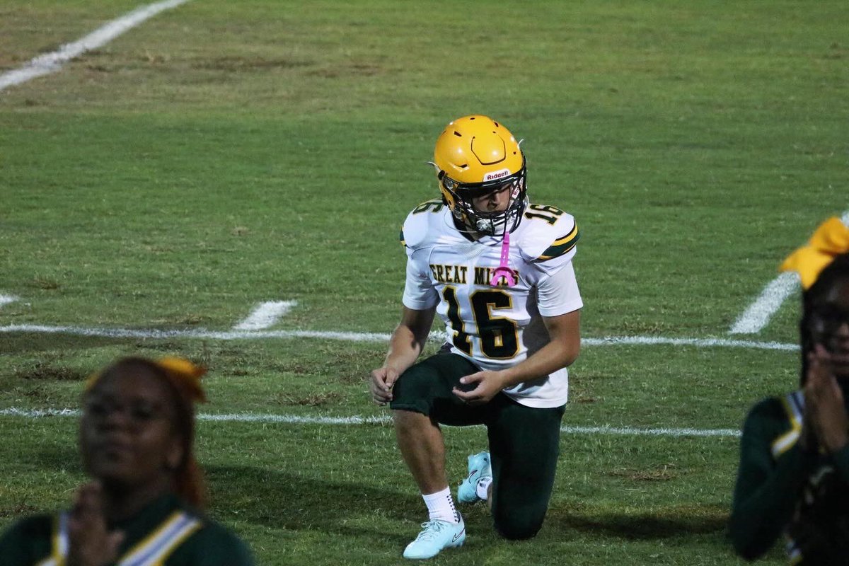 JaceRaynor's tweet photo. Jace Raynor Season Opener kickoff https://t.co/a5mRC7mnRq