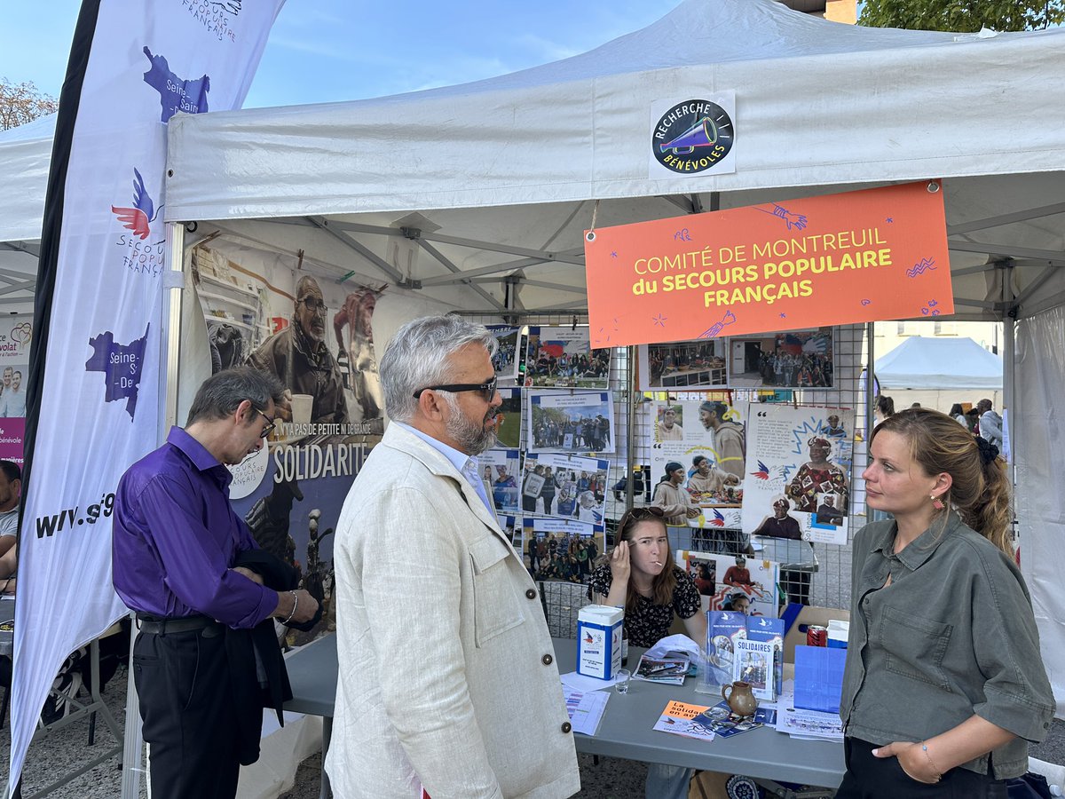 Passage à la Journée des Associations de #Montreuil.

Un grand merci aux bénévoles et aux responsables associatifs qui font vivre notre ville et sont au cœur de nombreuses initiatives solidaires. Le tissu associatif renforce le lien social, préservons le !