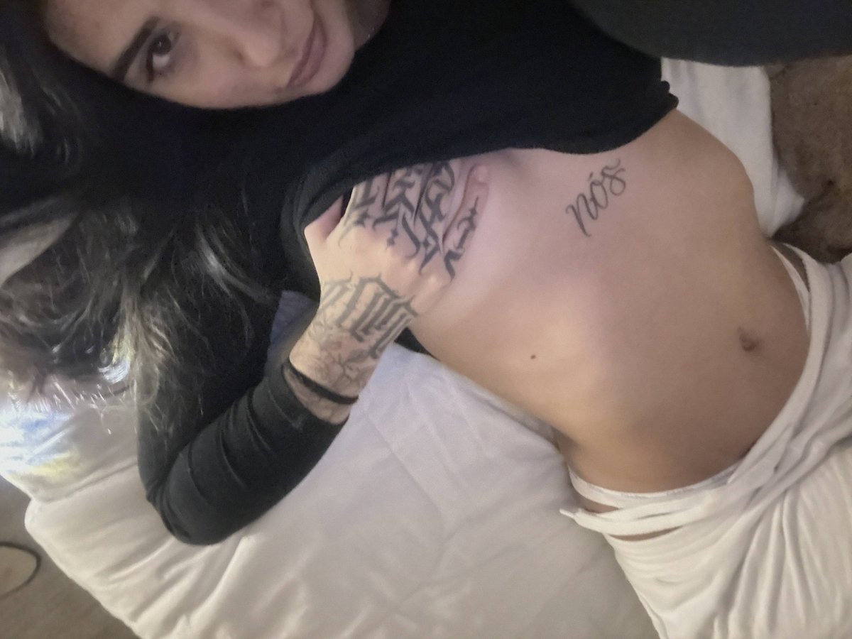 _ivvy_scor's tweet image. My lips whisper sweet but my thoughts scream sin...
DM me if you&apos;re ready for both